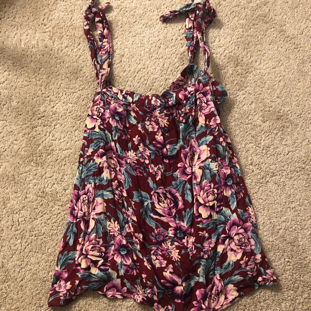 American Eagle Top